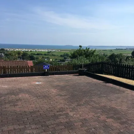 דירה Seaview יוגאל